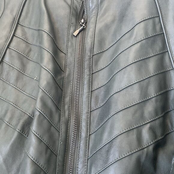 Bernardo Faux Leather Moto Jacket Women Size 1X/XL Rocker Biker Grunge Gray - Picture 8 of 14